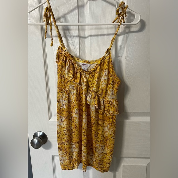 Woman’s Candie’s yellow tank top - Picture 2 of 3